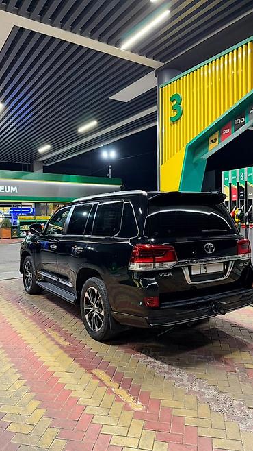 dio 27: Toyota Land Cruiser: 2017 г., 5.7 л, Автомат, Бензин, Внедорожник — 4