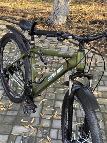 Şəhər velosipedləri: Yeni Şəhər velosipedi Stels, 29", sürətlərin sayı: 21, Ünvandan götürmə — 4