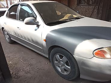 Mazda 323: 1999 г., Механика, Бензин, Седан