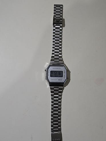 Классические часы: CASIO A168 — классические электронные наручные часы в ретро‑дизайне — 1