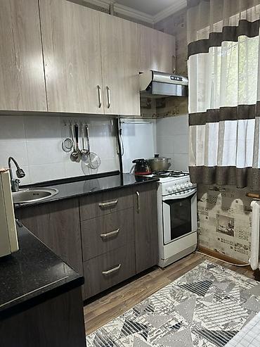 Ковролин: 2 бөлмө, 45 м², 3-мкр 104-серия, 1 кабат, Косметикалык оңдоо lalafo.kg да — 10 Ковролин: 2 бөлмө, 45 м², 3-мкр 104-серия, 1 кабат, Косметикалык оңдоо — 10