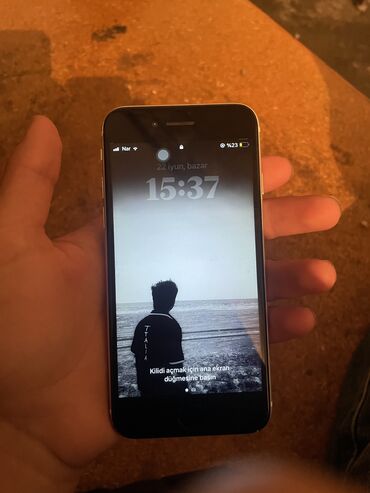 iphone 8 plus islenmis: IPhone SE 2020, 64 GB, Sierra Blue, Barmaq izi, Simsiz şarj