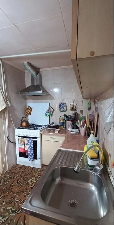 Продажа коттеджей и домов: Продаётся уютный дом в районе Карагачёвой рощи Общая площадь 80м² Две — 10