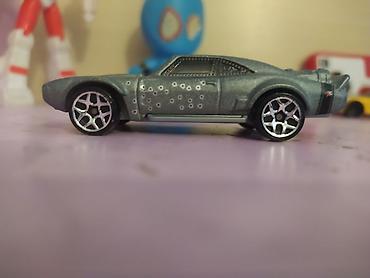 Dodge: Məhsul: Kolleksiya üçün metal oyuncaq maşın Təsvir: - Ölçü: təxminən — 2