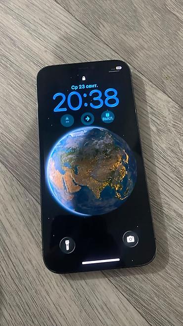 телф: IPhone 12 Pro, цвет Graphite. Основные характеристики: - Дисплей 6.1" — 4