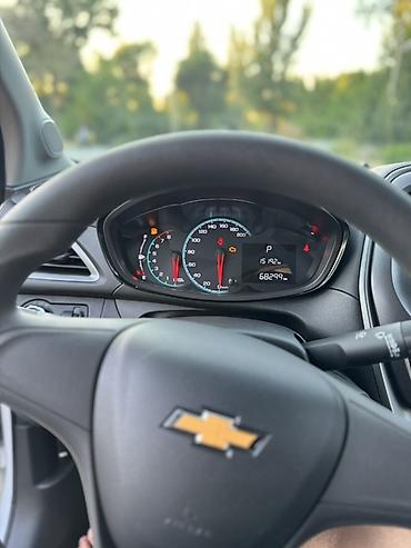 spark 7: Chevrolet Spark: 2019 г., 1 л, Механика, Бензин, Хэтчбэк — 9