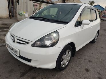 фит новый: Honda Fit: 2003 г., 1.3 л, Вариатор, Бензин, Седан