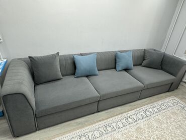 диван 2 спалка: Прямой диван, цвет - Синий, Б/у