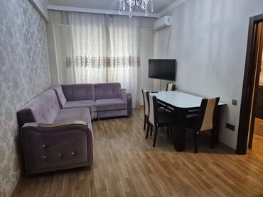 pirşağı kirayə: Qazı, suyu, işığı daimidir.Lift var. Otağ sayı 2dir.Orta