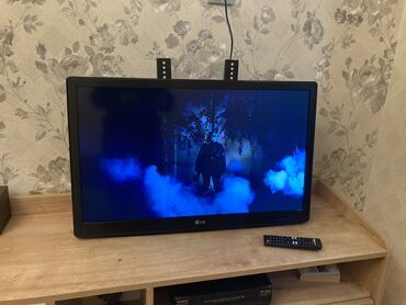 televizor pastafkasi: İşlənmiş Televizor LG Led 32" HD (1366x768), Ünvandan götürmə, Ödənişli çatdırılma