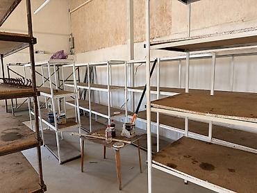 полки б у: Торговое оборудование для магазина Комплект включает: - Стеклянные — 7