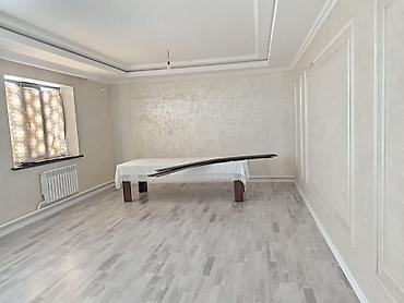 Продажа коттеджей и домов: 4 комнаты, 140 м², 4 соток, Бишкек, Собственник — 12