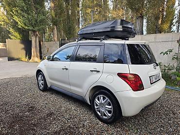 Toyota: Toyota Ist: 2003 г., 1.3 л, Автомат, Бензин, Хэтчбэк — 9
