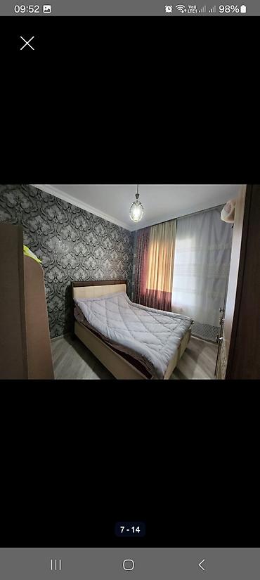 Mənzillər: Bakıxanov qəs., 2 otaqlı, Yeni tikili, m. Neftçilər, 70 kv. m — 10