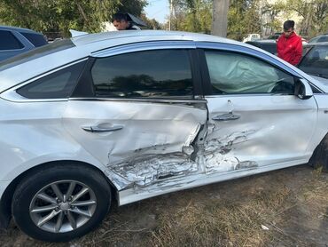 срочно продаю машину бишкек: Hyundai Sonata: 2018 г., 2 л, Автомат, Газ, Седан