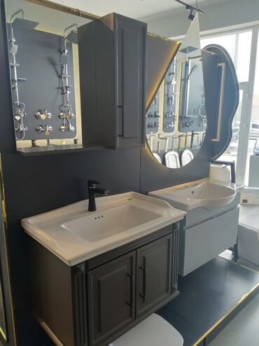 hamam tualet qapilari: Bu dəstə hamam mebeli və lavabo daxildir. Lavabo ağ keramikadan