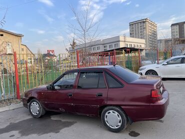 Daewoo: Daewoo Nexia: 2008 г., 1.6 л, Механика, Бензин, Седан