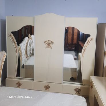 деревянная мебель для спальни: 2 təknəfərlik çarpayı, Dolab, Termo, Tumba, Azərbaycan, İşlənmiş