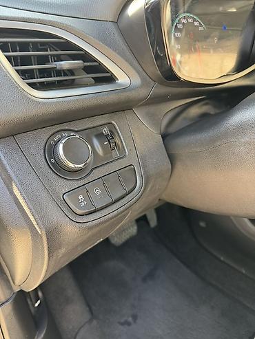 шевралет оникс: Chevrolet Spark: 2022 г., 1 л, Автомат, Бензин, Хэтчбэк — 9