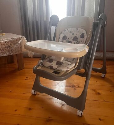 Digər mebel: Yemek stolu 60 azn tecili satilir prablemi yoxdu qiynet aondu