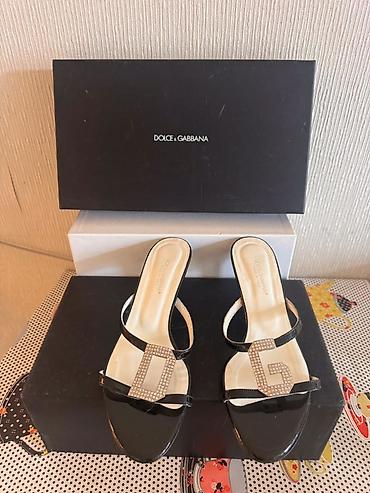 Basanoşka və səndəllər: Dolce & Gabbana, Ölçü: 36, rəng - Qara, İşlənmiş — 7