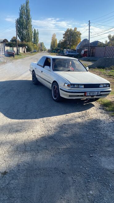 Toyota: Toyota Cresta: 1989 г., 1.8 л, Механика, Бензин, Седан