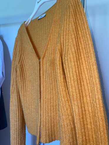ženski pulover bez rukava: M (EU 38), L (EU 40), Na kopčanje, Jednobojni