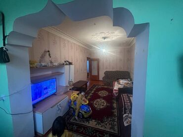 Köhnə tikili: Bakı, 3 otaqlı, Köhnə tikili, m. Elmlər Akademiyası, 85 kv. m — 3