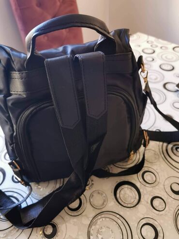 Sportske torbe i rančevi: Ranac/torba-1900din Zenska torba sa skrivenim rajfeslusom cini je i na lalafo.rs — 13 Sportske torbe i rančevi: Ranac/torba-1900din Zenska torba sa skrivenim rajfeslusom cini je i — 13