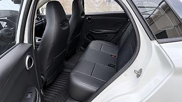 мини хова: BYD E2: 2023 г., Электромобиль, Хэтчбэк — 9