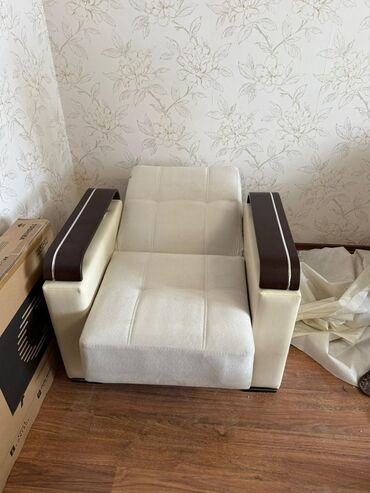 Qonaq otağı dəstləri: Yeni, Kredit yoxdur — 12