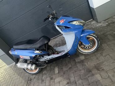 електрически скутер: Скутер Yamaha, 180 куб. см, Бензин, Колдонулган
