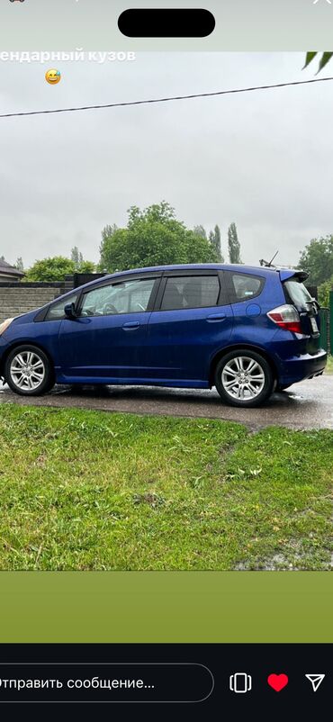 авто фит на рассрочку: Honda Fit: 2009 г., 1.5 л, Автомат, Бензин