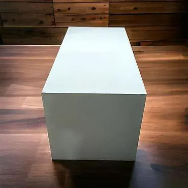 ikea ormari srbija: Beli sto – dimenzije 120x75 cm U ponudi očuvani beli radni stolovi — 4