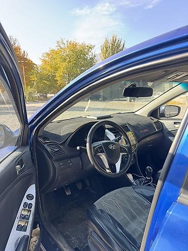 sprinter продаю: Hyundai Solaris: 2011 г., 1.4 л, Механика, Бензин, Седан — 7