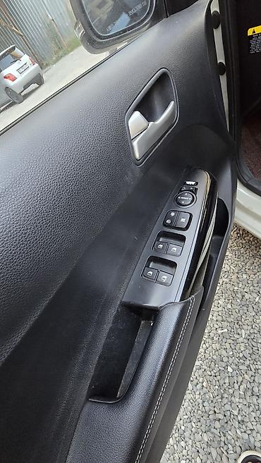 highlander platinum: Kia Morning: 2017 г., 1 л, Автомат, Бензин, Хэтчбэк — 5