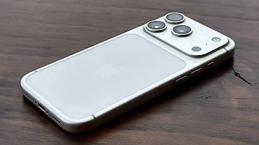 iphone 4с: IPhone 17 Pro Max, Б/у, 256 ГБ, Серебристый, Зарядное устройство, Защитное стекло, Чехол, 100 % — 1