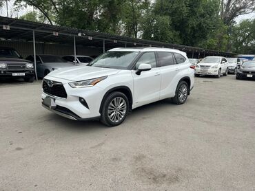 Toyota: Toyota Highlander: 2022 г., 2.5 л, Автомат, Гибрид, Внедорожник