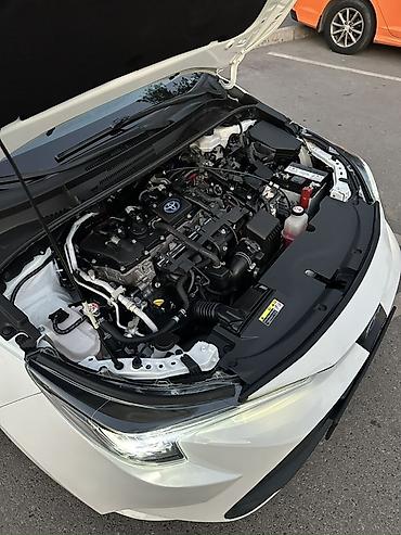 coroll: Toyota Corolla: 2023 г., 1.8 л, Вариатор, Гибрид, Седан — 9