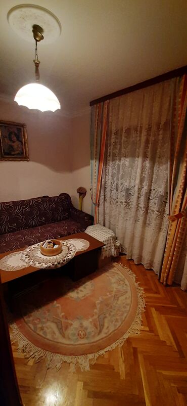 Kuće na prodaju: 290 kv. m, 6 soba — 12