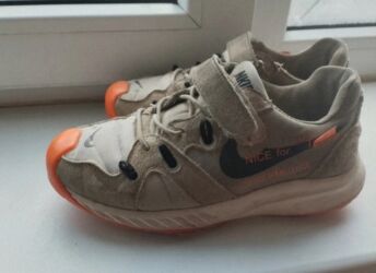 красовки женский: Детские кроссовки Nike (оригинал) Размер: 32 (стелька 21 см)