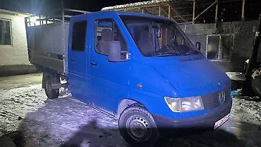 муз колонка: Грузовой бортовой автомобиль Mercedes-Benz Sprinter (двухрядная — 1