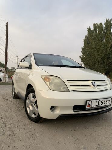 тацота ист: Toyota ist: 2003 г., 1.3 л, Робот, Хэтчбэк