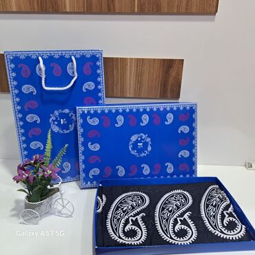 Baş geyimləri: Kelagayı🥰 Ipek və pambıq materıal.hediyyelik,🌹 Öicü 140/140. Qutusu — 20