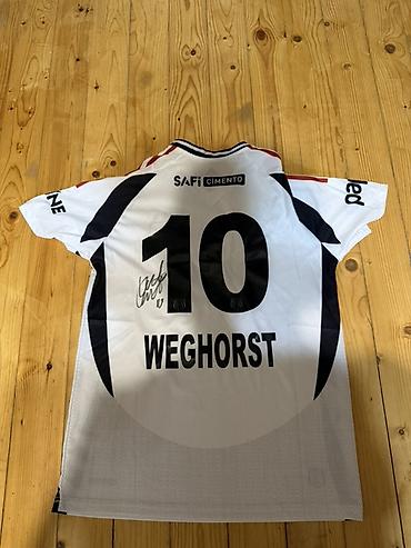 рабочая форма: Weghorst İmzalı Forma sübut var — 1