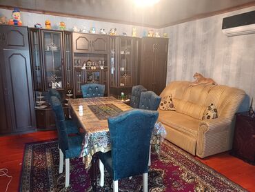 Həyət darvazaları: RT Arxasında körpüdən sağda 2 ci küçədə 2 mərtəbəli 8 otaqlı həyət evi -da lalafo.az — 15 Həyət darvazaları: RT Arxasında körpüdən sağda 2 ci küçədə 2 mərtəbəli 8 otaqlı həyət evi — 15