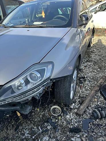 korektor za struju: LANCIA DELTA KOMPLETAN AUTO U DELOVIMA I MOTORNI DELOVI | Lancia — 1