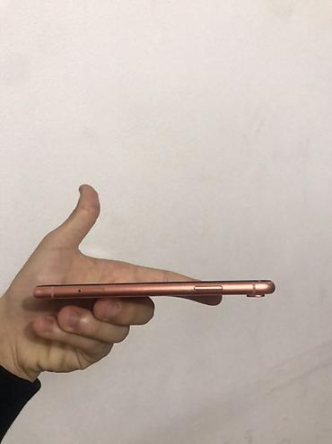 1 saat limitsiz internet: IPhone Xr, 128 GB, Mərcanı, Face ID — 4