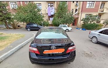 kia optima 2012: Toyota Camry sedan – qara rəng, avtomatik transmissiya. Xarici: - — 3