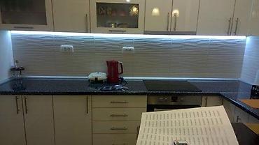 Rasveta: LED TRAKA 2 METRA SA ADAPTEROM ZA KUHINJE ITD KOMPLETNA | *AKO IMATE — 2